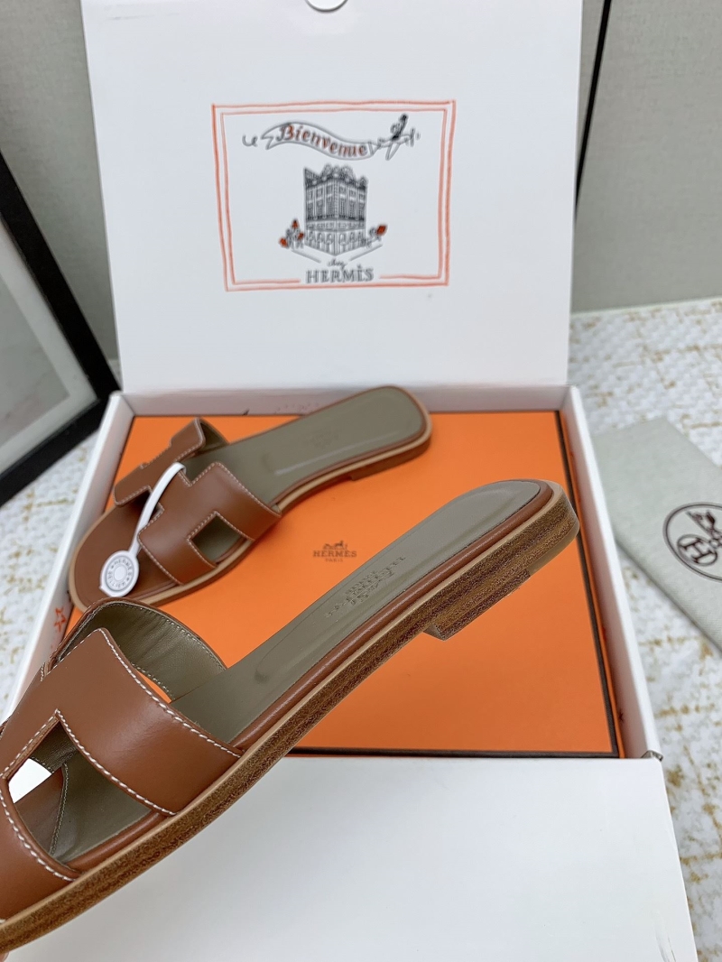 H**me5 slippers